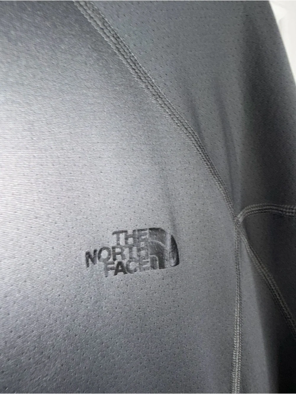 The North Face Mens Large Long Sleeve Performance Active Shirt L Gray FlashDry